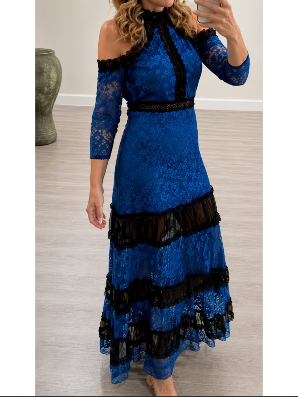 alexis blue lace dress | Dresses | Alexis Black Cold Shoulder Maxi Premium lace